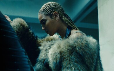 Beyoncé překvapila projektem Lemonade, který kromě neočekávaného alba zahrnuje i film se stejnojmenným názvem Beyoncé překvapila projektem Lemonade, který kromě neočekávaného alba zahrnuje i film se stejnojmenným názvem