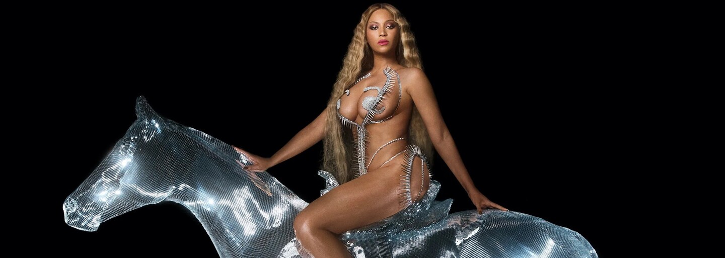 Beyoncé přepíše text písně z nového alba, objevuje se v něm hanlivé slovo