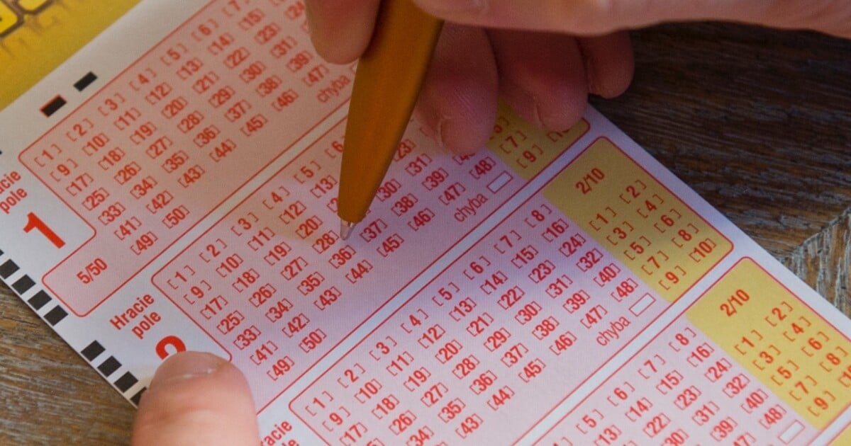 Žena vyhrála v loterii více než pět milionů korun díky obyčejné chybě