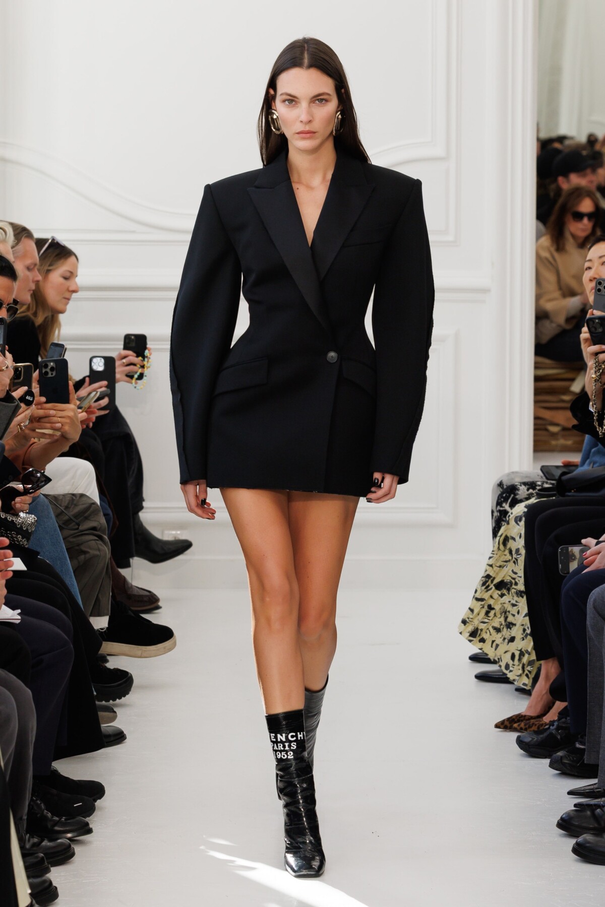 Givenchy, Sarah Burton