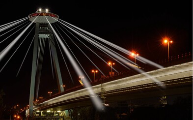 Biela noc rozžiari aj UFO! Svetelné chápadlá z veže budeš môcť ovládať aj ty Biela noc rozžiari aj UFO! Svetelné chápadlá z veže budeš môcť ovládať aj ty