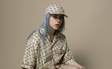 Billie Eilish chce, aby sa jej fanúšikovia stali vegánmi. Poukazuje na týranie zvierat pri spracovaní mäsa Billie Eilish chce, aby sa jej fanúšikovia stali vegánmi. Poukazuje na týranie zvierat pri spracovaní mäsa