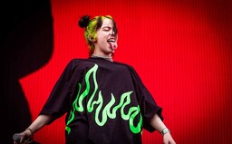 Billie Eilish prodala za hodinu 500 000 lístků. Fanoušci zaplatili dohromady desítky milionů dolarů