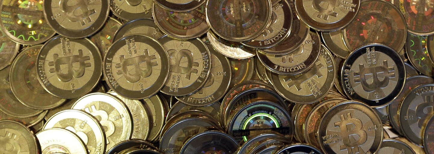 Bitcoin po šnúre rekordov prepadol, nie je to prvýkrát. Ako sa z neho stala najsilnejšia kryptomena a kam smeruje?