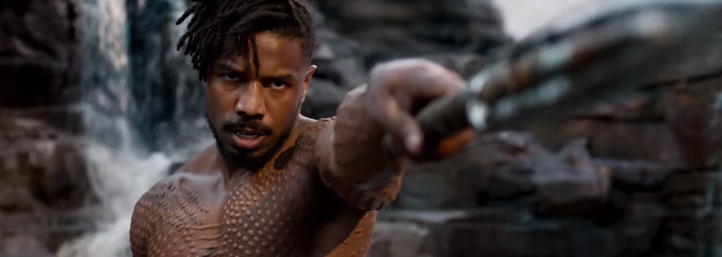 Black Panther prichádza v čerstvých záberoch ako kráľ Wakandy a vnadí na technologické vymoženosti aj množstvo nezabudnuteľných momentov