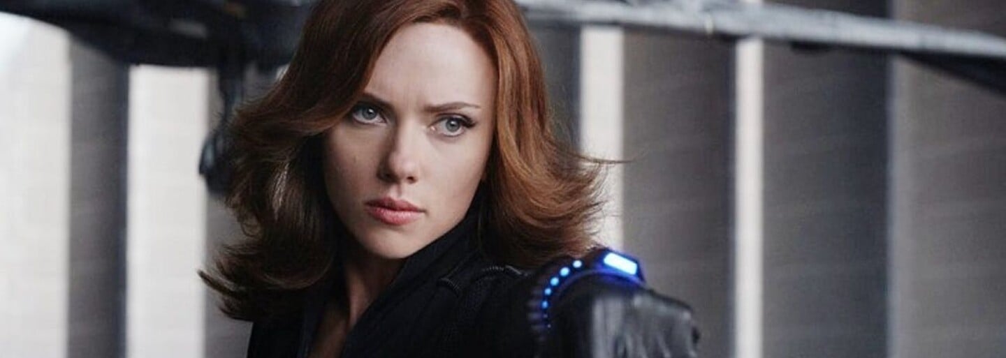 Black Widow se bude odehrávat mezi Civil War a Infinity War. Kdo je záporák Taskmaster a co se stalo v Budapešti?