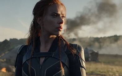 Black Widow v prvom traileri na svoju sólovku bojuje s hordou nepriateľov, no taktiež s rodinou Black Widow v prvom traileri na svoju sólovku bojuje s hordou nepriateľov, no taktiež s rodinou