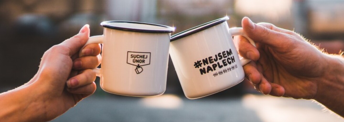Blíží se „Suchej únor“. Prodejce alkoholu ročně připraví o stovky milionů korun, kdo si naopak polepší?