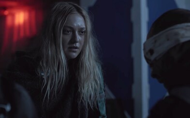 Blomkamp prichádza s ďalším zimomriavkovým kraťasom. Tentokrát v ňom bojujú dvaja preživší proti svojej najhoršej nočnej more Blomkamp prichádza s ďalším zimomriavkovým kraťasom. Tentokrát v ňom bojujú dvaja preživší proti svojej najhoršej nočnej more
