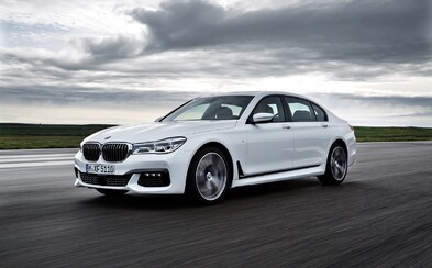 BMW nedopatrením odhalilo vrcholnú športovú verziu M760Li! Má však význam? BMW nedopatrením odhalilo vrcholnú športovú verziu M760Li! Má však význam?