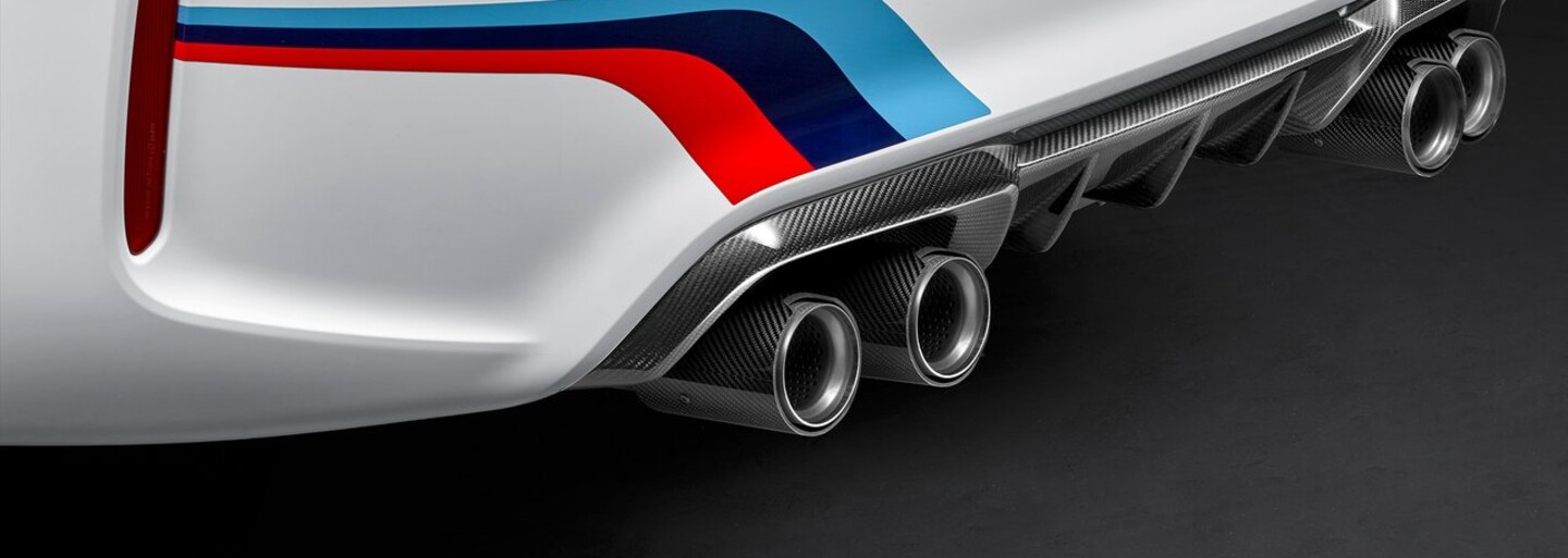 BMW prostredníctvom divízie M Performance vyšperkovalo 370-koňovú M2-ku do dokonalosti!