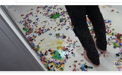 Bolestivá LEGO čelindž alebo nechal by si sa nahovoriť na ozajstné utrpenie? Bolestivá LEGO čelindž alebo nechal by si sa nahovoriť na ozajstné utrpenie?