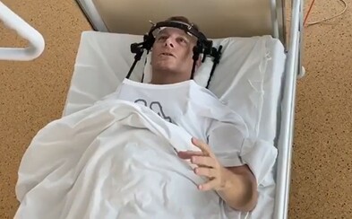 Boris Kollár natočil ďalšie video z nemocnice: Verí, že tak ako záchranári by sa zachovala väčšina Slovákov Boris Kollár natočil ďalšie video z nemocnice: Verí, že tak ako záchranári by sa zachovala väčšina Slovákov