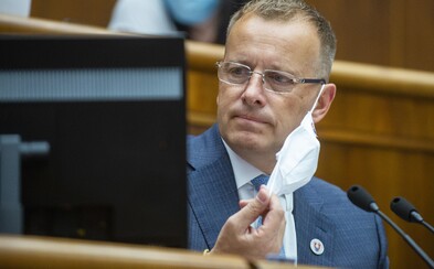 Boris Kollár sa raduje z prehry liberalizmu v Poľsku. Zdieľa dezinformačný web a želá Dudovi veľa úspechov Boris Kollár sa raduje z prehry liberalizmu v Poľsku. Zdieľa dezinformačný web a želá Dudovi veľa úspechov