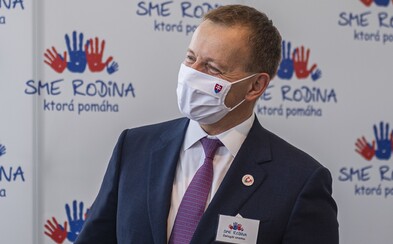 Boris Kollár vraj chystá gesto. Chce navrhnúť svoje odvolávanie v parlamente, odstúpiť však odmieta Boris Kollár vraj chystá gesto. Chce navrhnúť svoje odvolávanie v parlamente, odstúpiť však odmieta