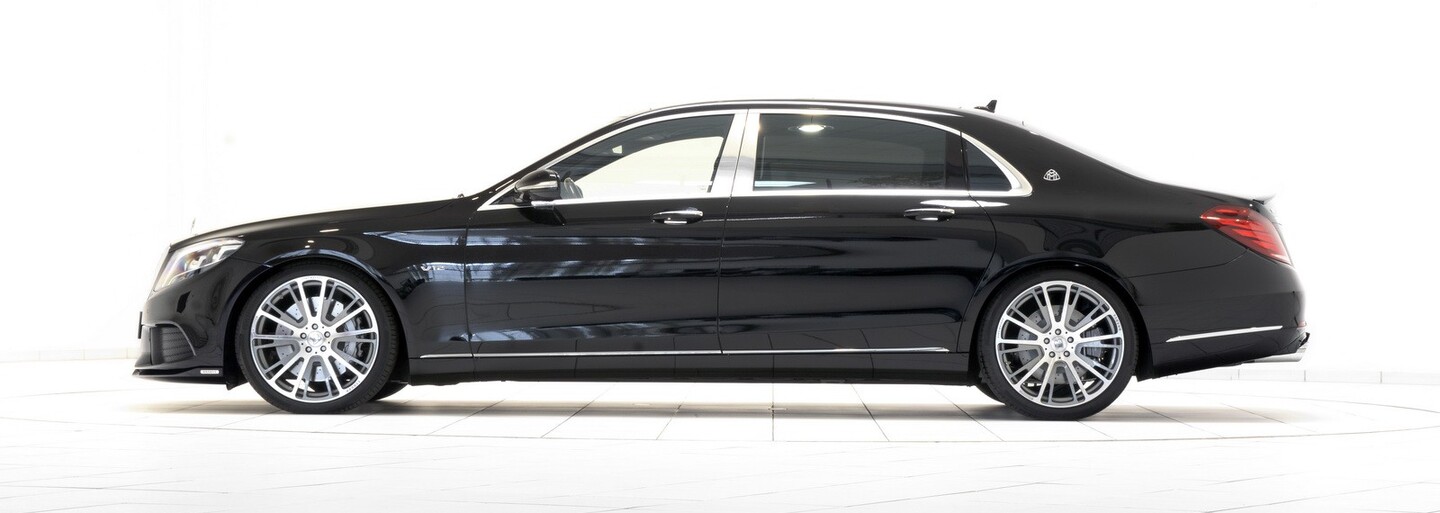 Brabus opäť čaruje, ich ultra-luxusný Mercedes-Maybach s V12-kou má 900 koní a 1500 N.m!
