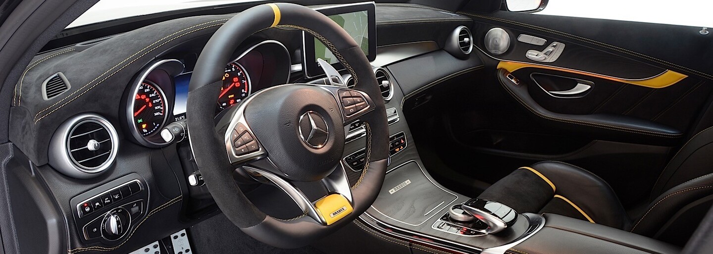 Brabus opäť čaruje, tentokrát doprial špičkovému sedanu Mercedes-AMG C 63 S až 650 koní!