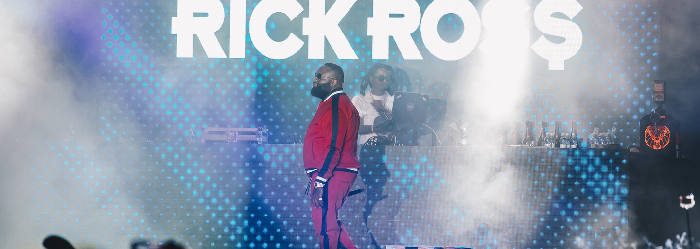 Bratislavské Hip Hop Žije bolo najväčším rapovým sviatkom na Slovensku vôbec. Nechýbal Rick Ross ani celá československá scéna