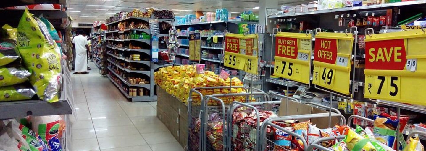 Britský supermarket začal prodávat potraviny na splátky. Reaguje tak na rozsáhlé zdražování v obchodech 
