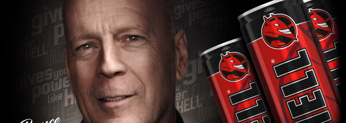 Bruce Willis vymenil kávu za energetické nápoje. HELL ENERGY ho obsadilo do reklamy natočenej s najlepším štábom v New Yorku