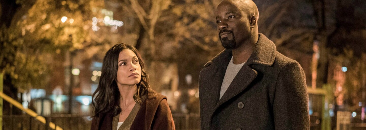 Bude nepriestrelný hrdina Luke Cage lepší ako Daredevil? Niektorí kritici tvrdia, že áno