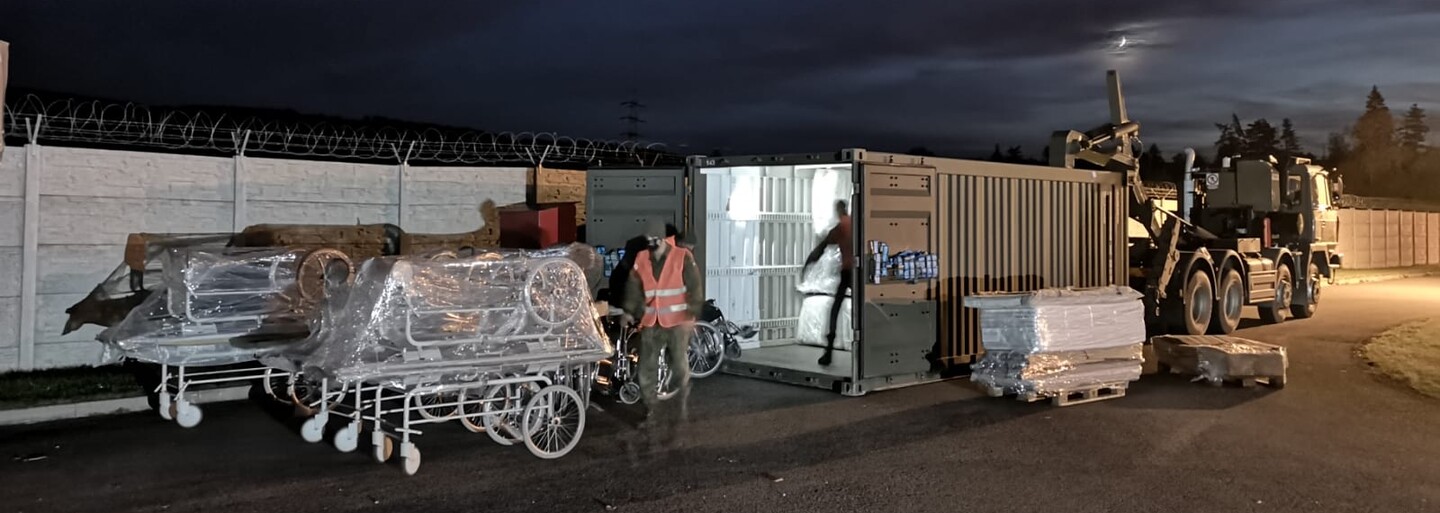 Bulovka nedostane 90 milionů za polní nemocnici. Tu si od ní objednal stát