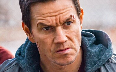 Bývalý policajt Mark Wahlberg mláti svojich spoluväzňov. Pri vyšetrovaní vraždy spája sily s MMA bojovníkom Bývalý policajt Mark Wahlberg mláti svojich spoluväzňov. Pri vyšetrovaní vraždy spája sily s MMA bojovníkom