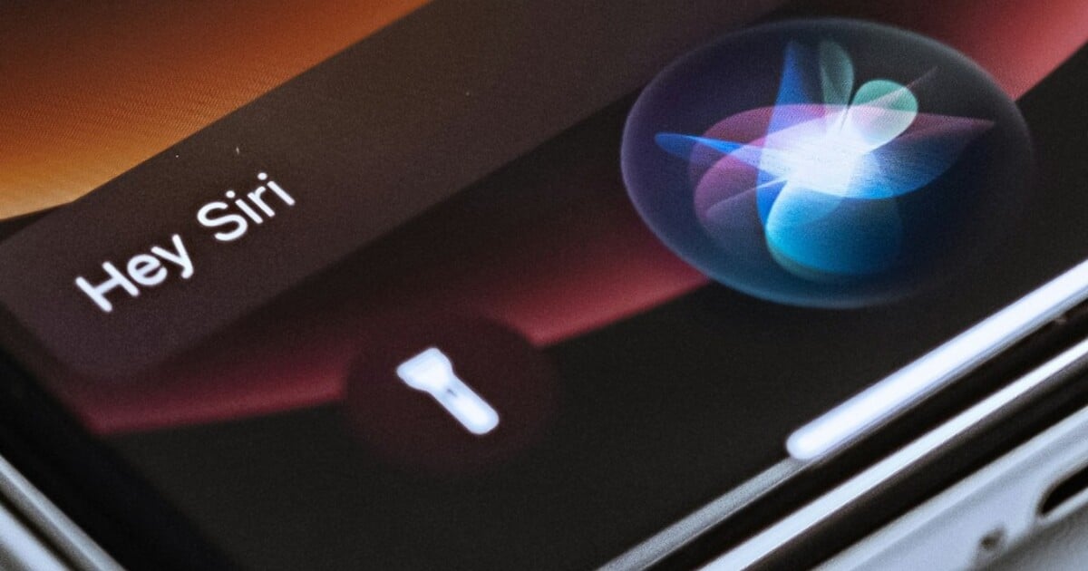 Apple spojuje síly s Googlem. Siri dostane AI od Gemini ještě tento rok