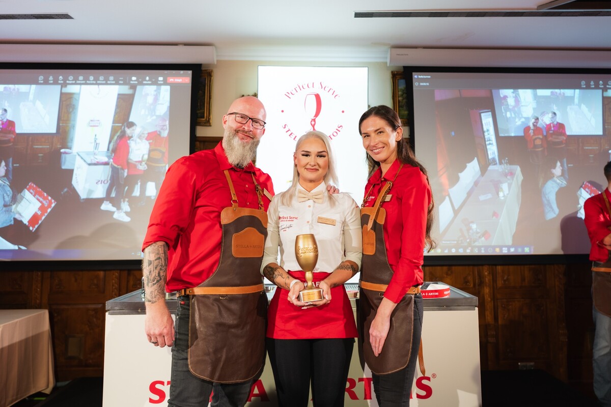 Stella Artois, pivo, čepování