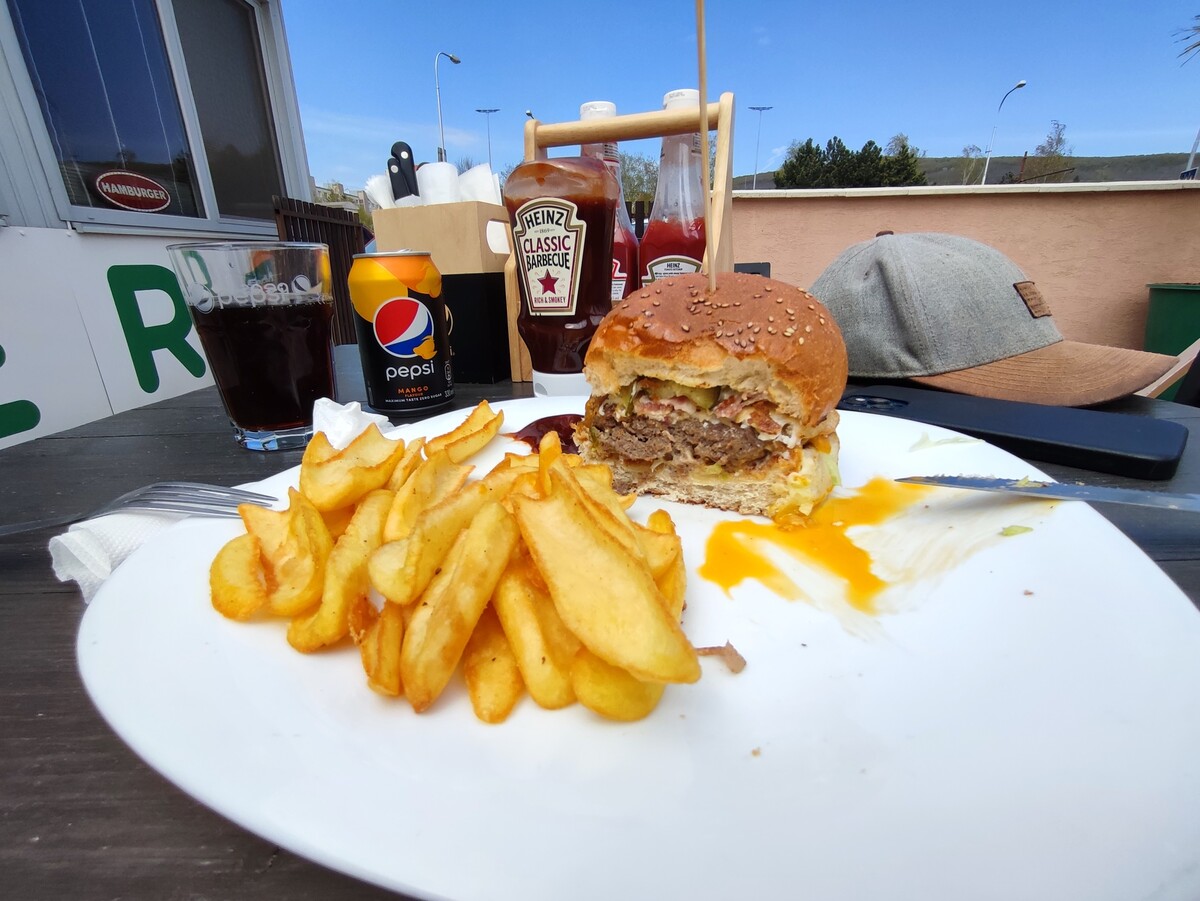 Mobil za 300 eur
