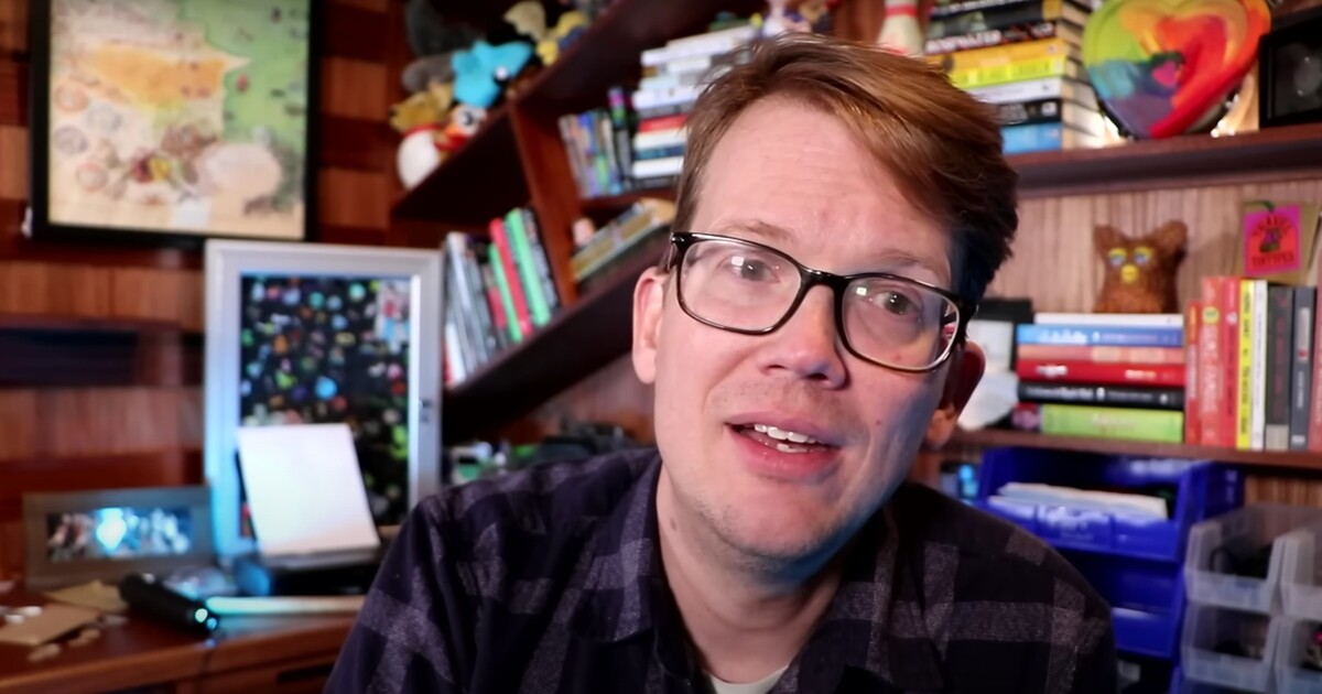 Známý youtuber oznámil, že má rakovinu