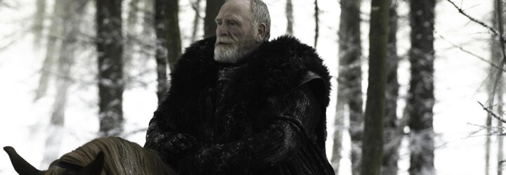 Středověké pláště z Game of Thrones byly vyrobené z levných koberců z řetězce IKEA. Noční hlídka si obléká to, co máš možná doma na zemi