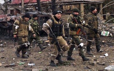 Ukrajinský vojak Sergej: Rusi ma v zajatí mučili elektrošokmi. Zabil som ich už mnoho, no nie ručnými zbraňami (Rozhovor)