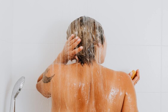 Vypínaš vodu, keď si umývaš zuby, alebo počas šampónovania vlasov v sprche? 