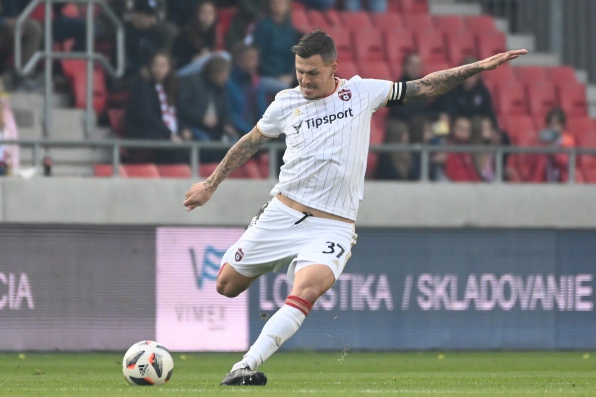 Martin Škrtel v drese Trnavy.