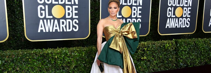 Jennifer Lopez s mašľou cez prsia a nudná elegancia v hlavnej úlohe. Aké outfity sme videli na Zlatých glóbusoch 2020?
