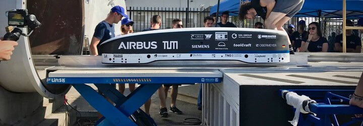 Nemeckí študenti vyhrali prestížnu súťaž SpaceX. Hyperloop pod, ktorý zhotovili, išiel viac ako 320 km/h