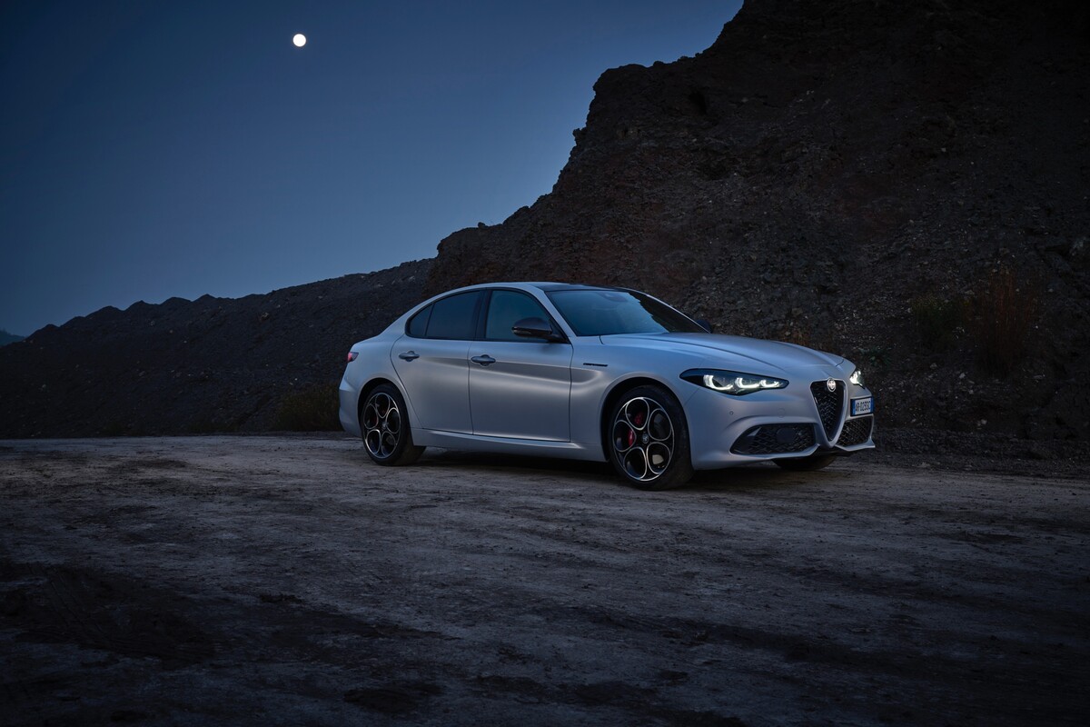Alfa Romeo, Stelvio, Giulia,