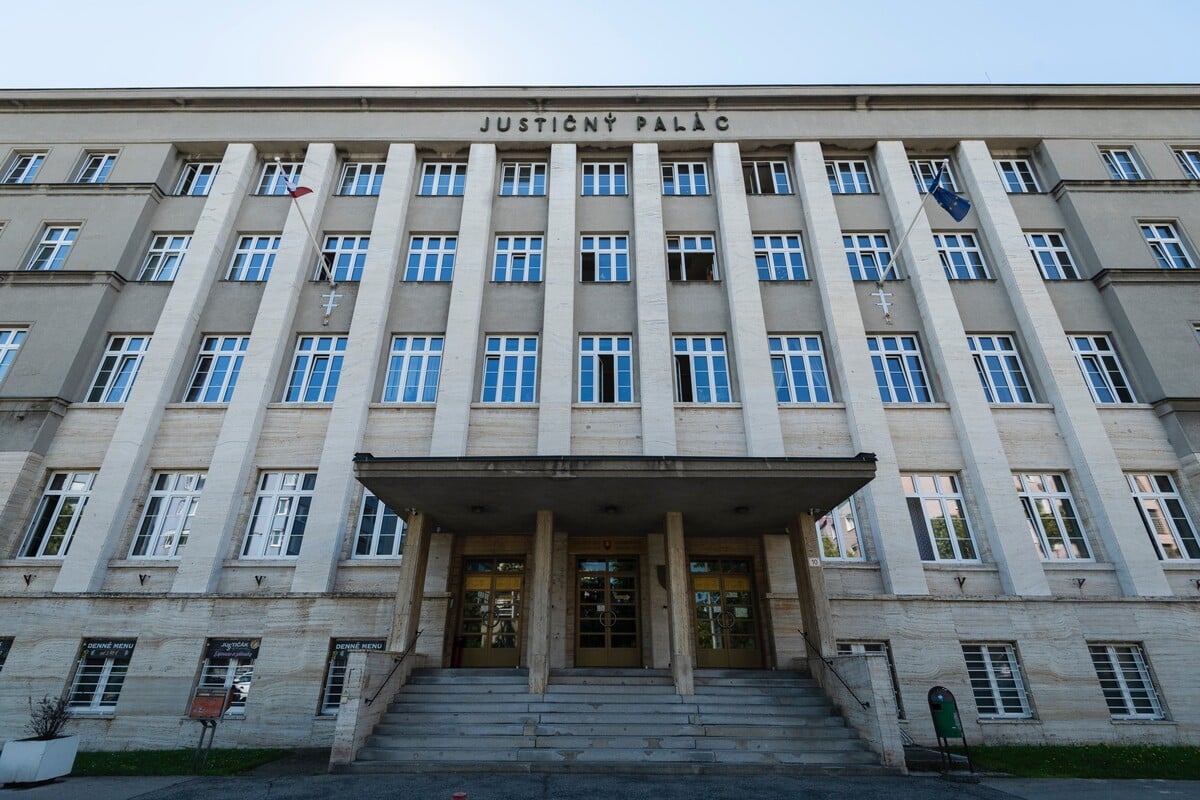 JUSTIČNÝ PALÁC