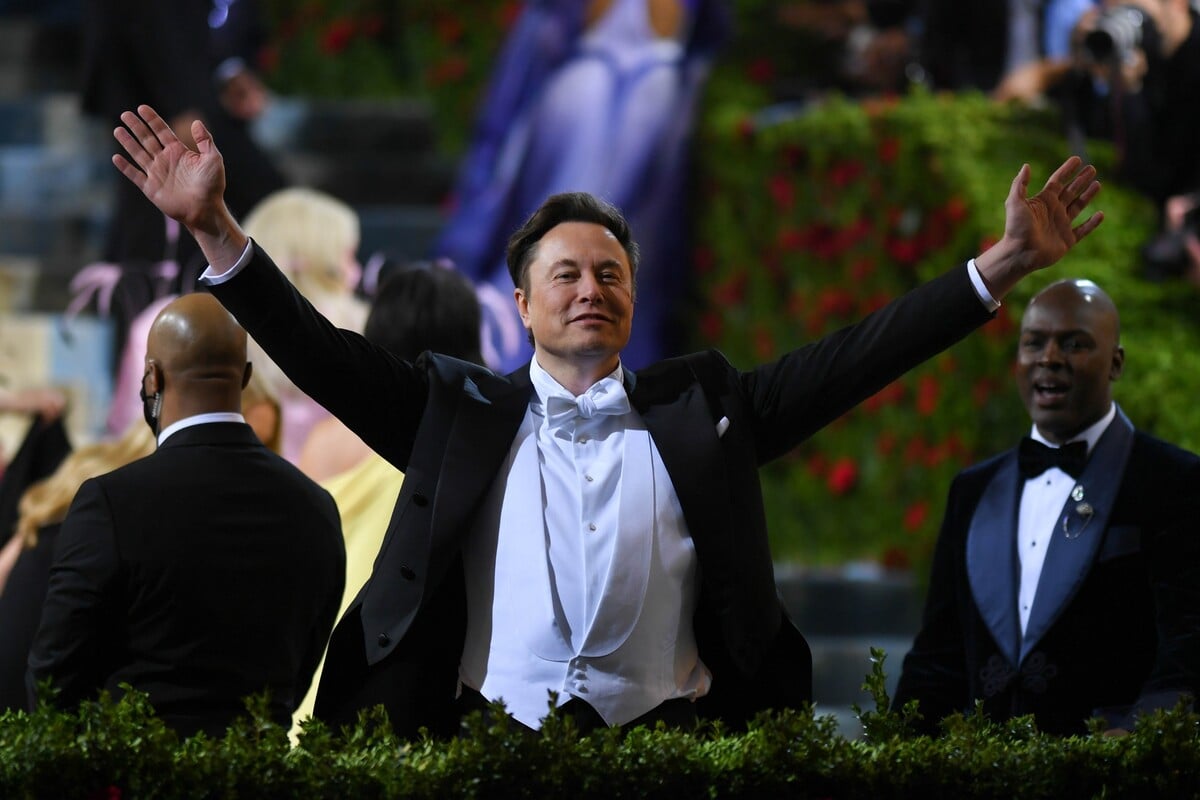 Elon Musk na MET Gala 2022. 