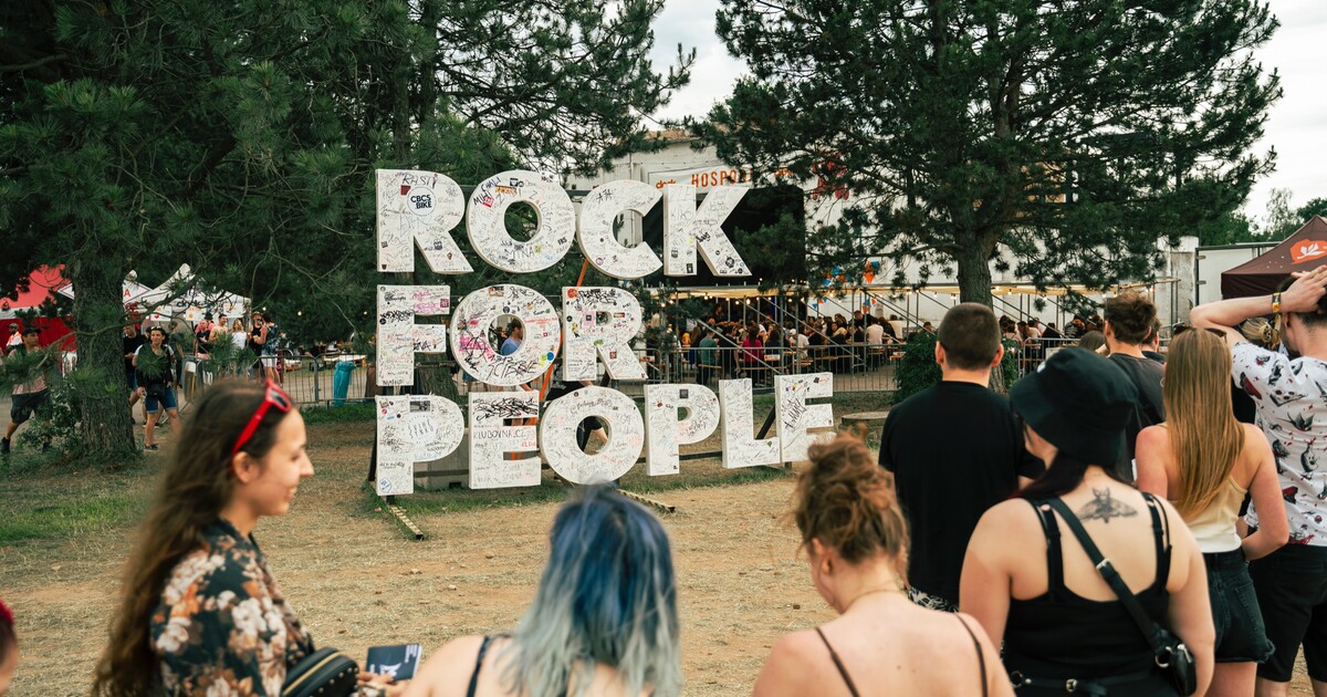 Refresher checklist na Rock for People: Co nezapomenout vzít s sebou a co si nenechat ujít?