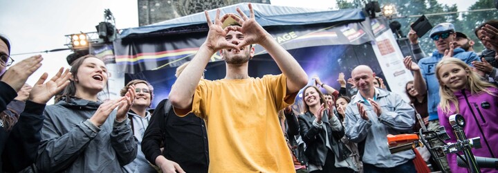 United Islands of Prague jsou tady! Těš se na 35 koncertů na 5 stageích, přednášky, diskuze i sportování