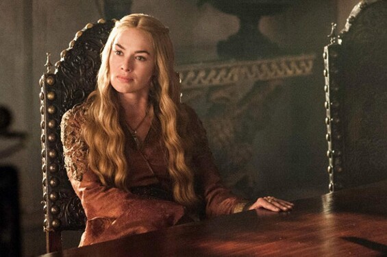 Cersei Lannister ze seriálu Hra o trůny byla krutá žena, svoje děti ale milovala. Její prvorozený syn Joffrey si měl nejprve brát Sansu Stark. Nakonec se ale Cersei stala tchyní někoho jiného. Koho si Joffrey vzal?