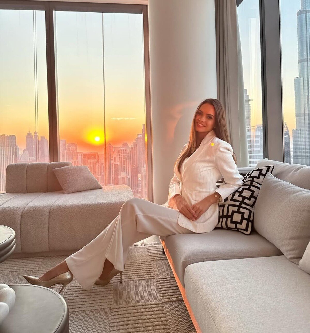 Simona Chlápková, Dubaj, nehnuteľnosti