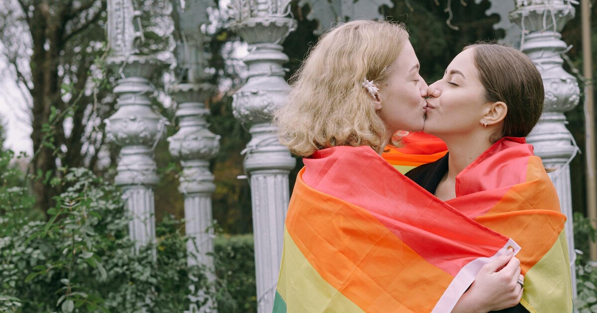 Manželství pro všechny nezískalo podporu v ústavně-právním výboru. Kovářová varovala i před polyamorií