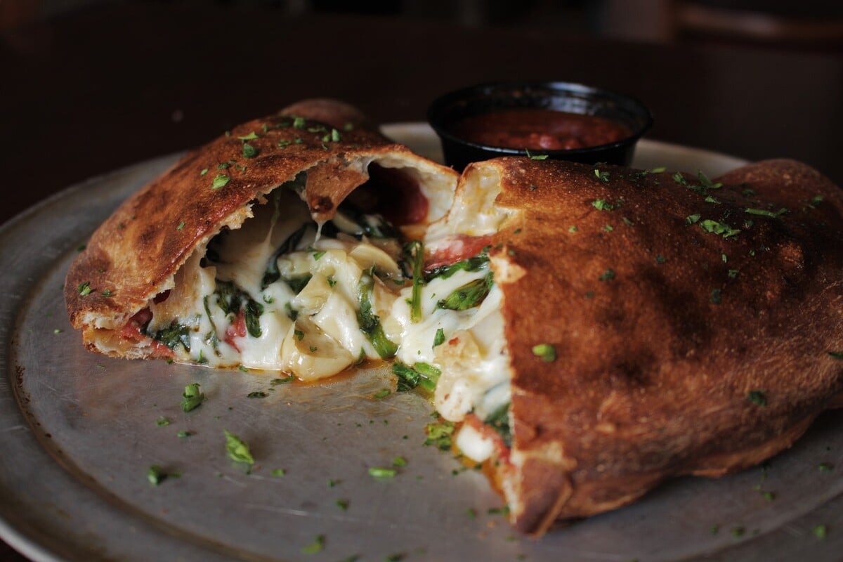 pizza calzone