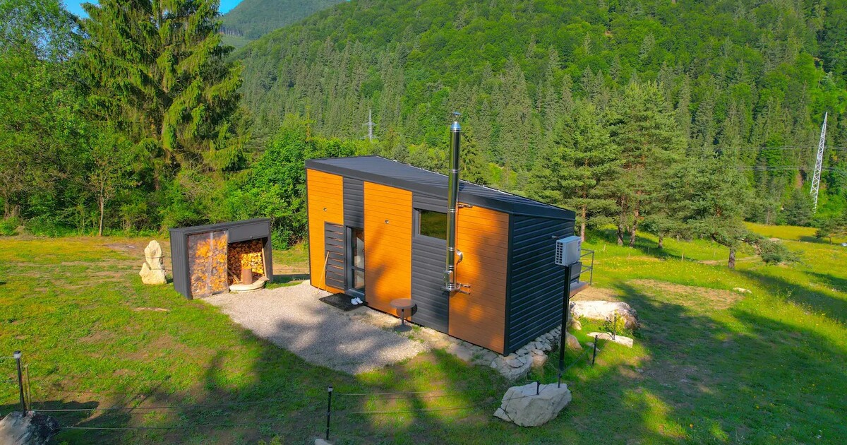 Juraj postavil mobilní domek: Ušetřili jsme hlavně za materiál, hodně pomohla i ruční práce, říká