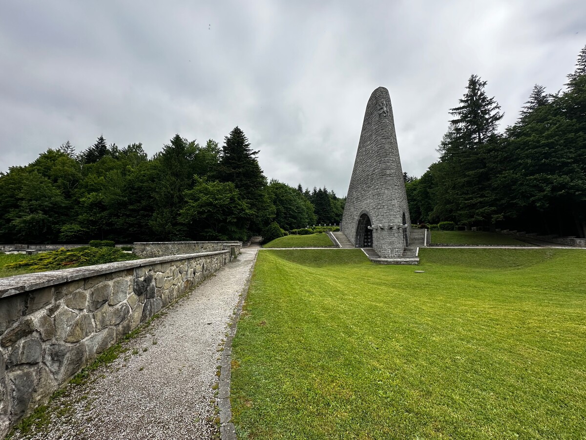 Blaha, Dukla