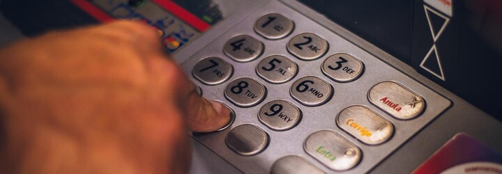 Fio banka spustí sieť bankomatov, ktoré budú podporovať výbery aj vklady