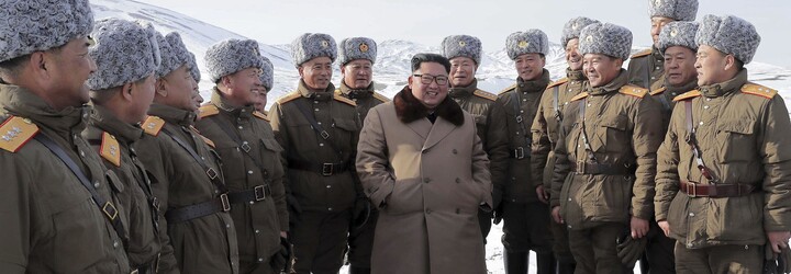 Koronavirus měl v Severní Koreji zabít skoro 200 vojáků, přesný počet nakažených ale neznáme (Rozhovor)